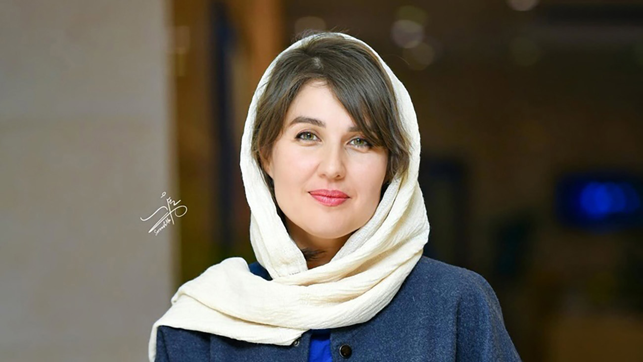 گلوریا هاردی در خارج از کشور