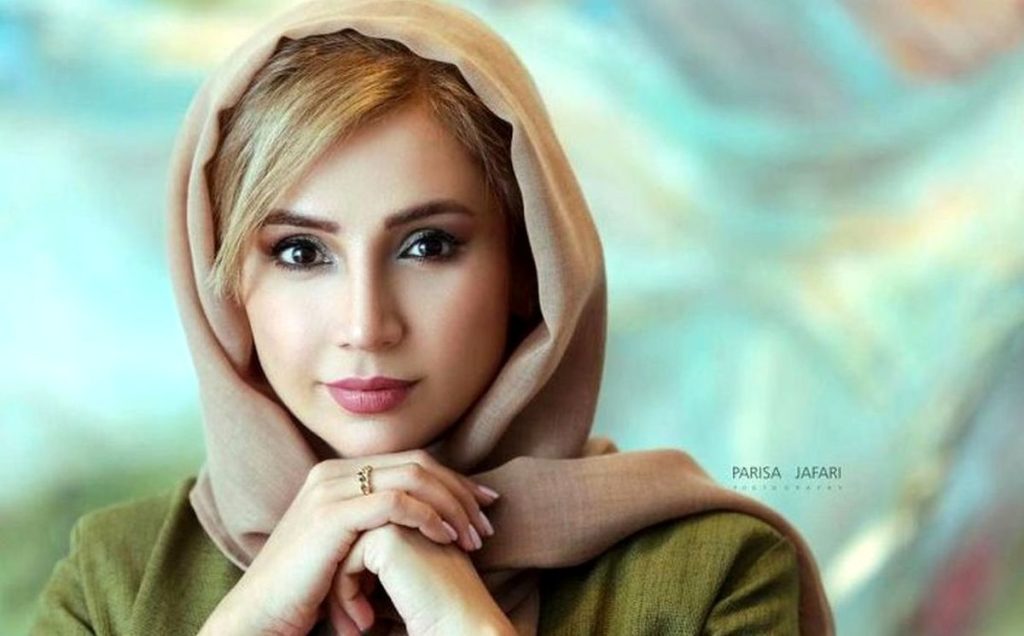 شبنم قلی خانی